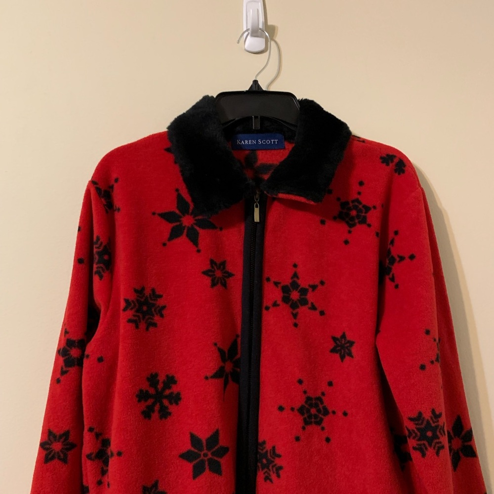 Fleece Zip Up Front Closure Jacket by KAREN SCOTT size Medium - Picture 3 of 15